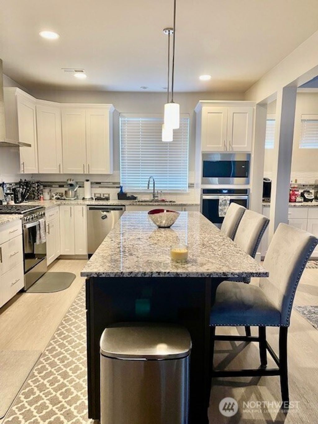 Photo of 26408 134th Place SE, Kent, WA 98042 (MLS # 2471823)