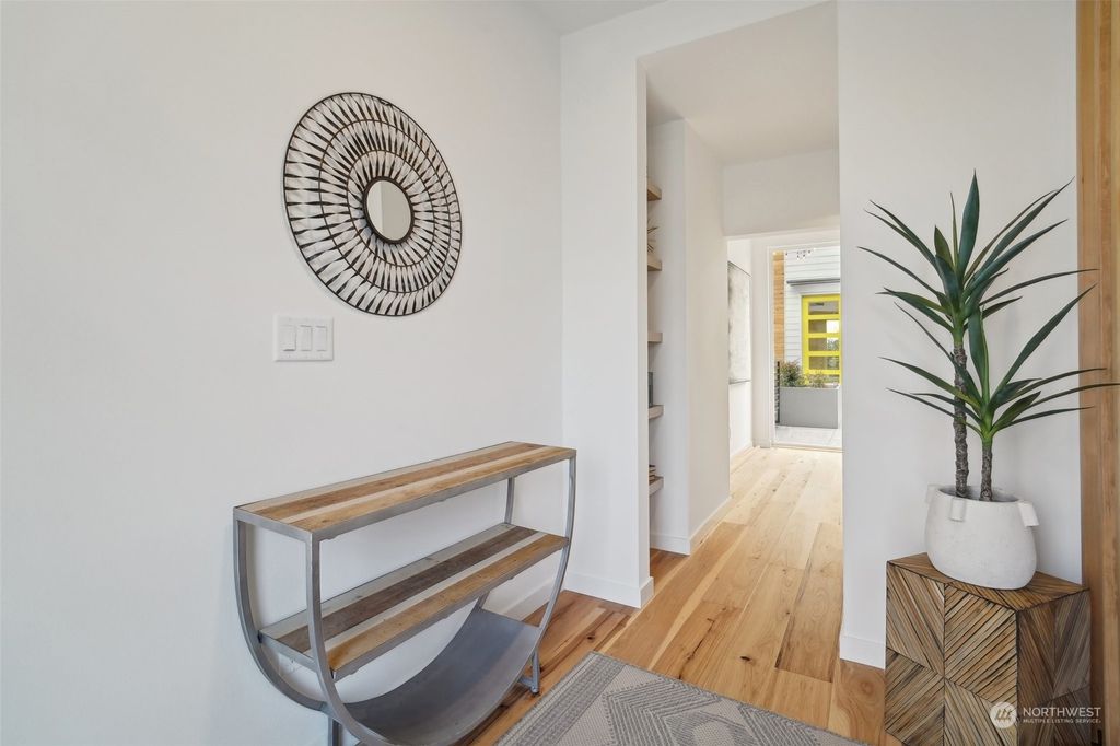 Photo of 517 Howe Street #A, Seattle, WA 98109 (MLS # 2315235)