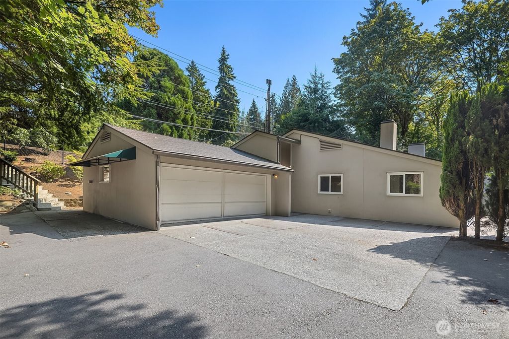 Photo of 7775 Shore Lane, Mercer Island, WA 98040 (MLS # 2441418)