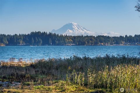 Photo of 5208 Illahee Road NE, Bremerton, WA 98311 (MLS # 2445392)