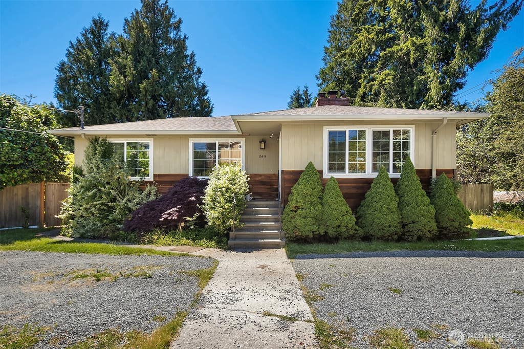 Photo of 16414 48th Avenue W, Edmonds, WA 98026 (MLS # 2564475)
