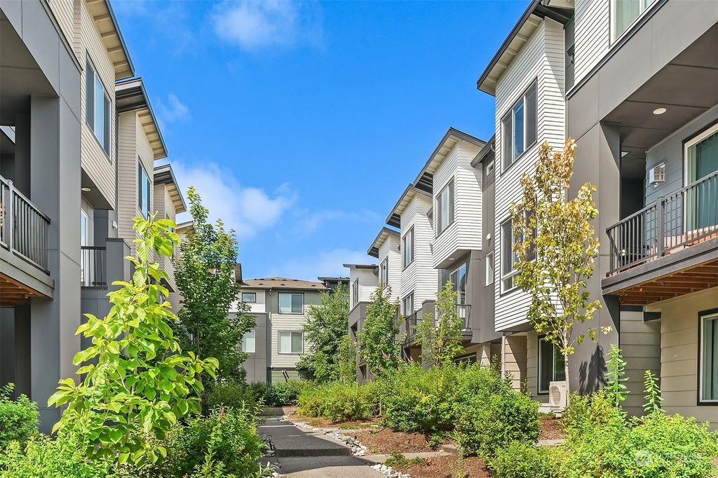 Photo of 616 237th Place SE #B, Bothell, WA 98021 (MLS # 2265442)