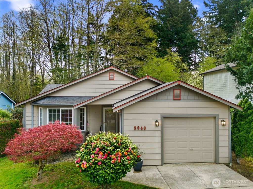 Photo of 3040 Applehill Court NE, Olympia, WA 98506 (MLS # 2506630)