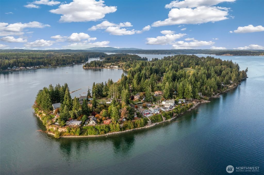 Photo of 71 E Grape Drive, Grapeview, WA 98546 (MLS # 2443633)