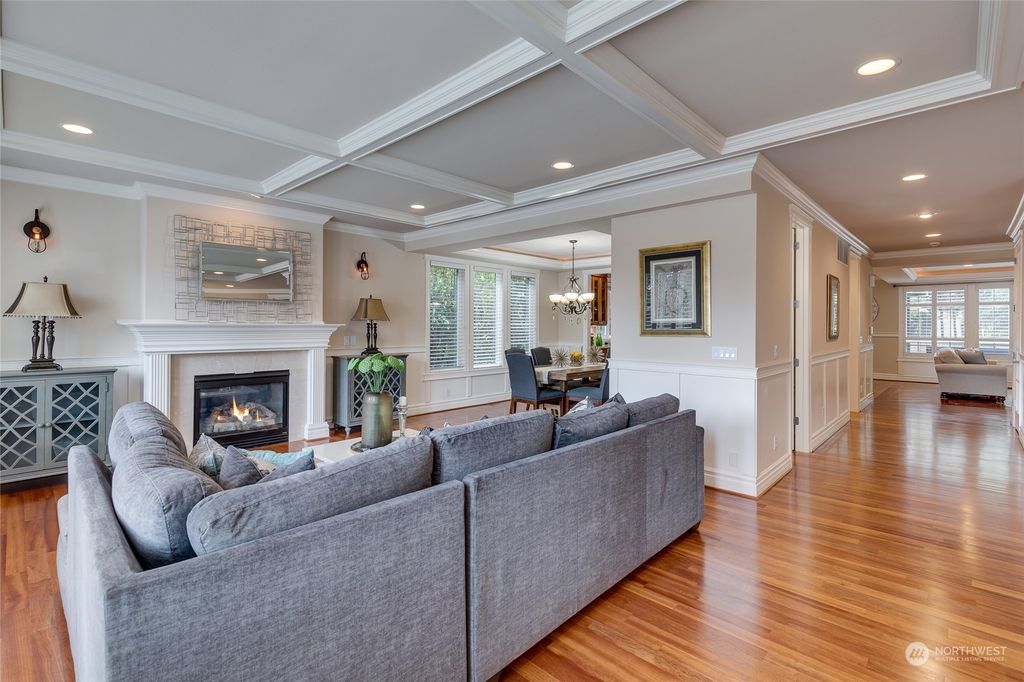 Photo of 1033 3rd Street, Kirkland, WA 98033 (MLS # 2153175)