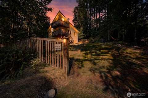 Photo of 221 N Trail Head Loop, Lilliwaup, WA 98555 (MLS # 2588428)