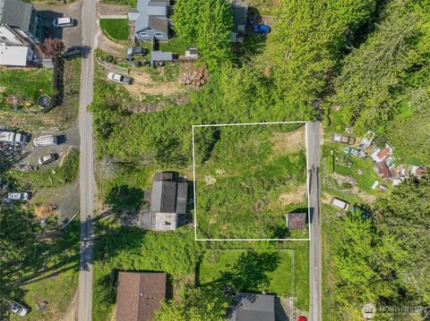 Photo of 2329 NE Fruitland Drive, Bremerton, WA 98310 (MLS # 2513789)