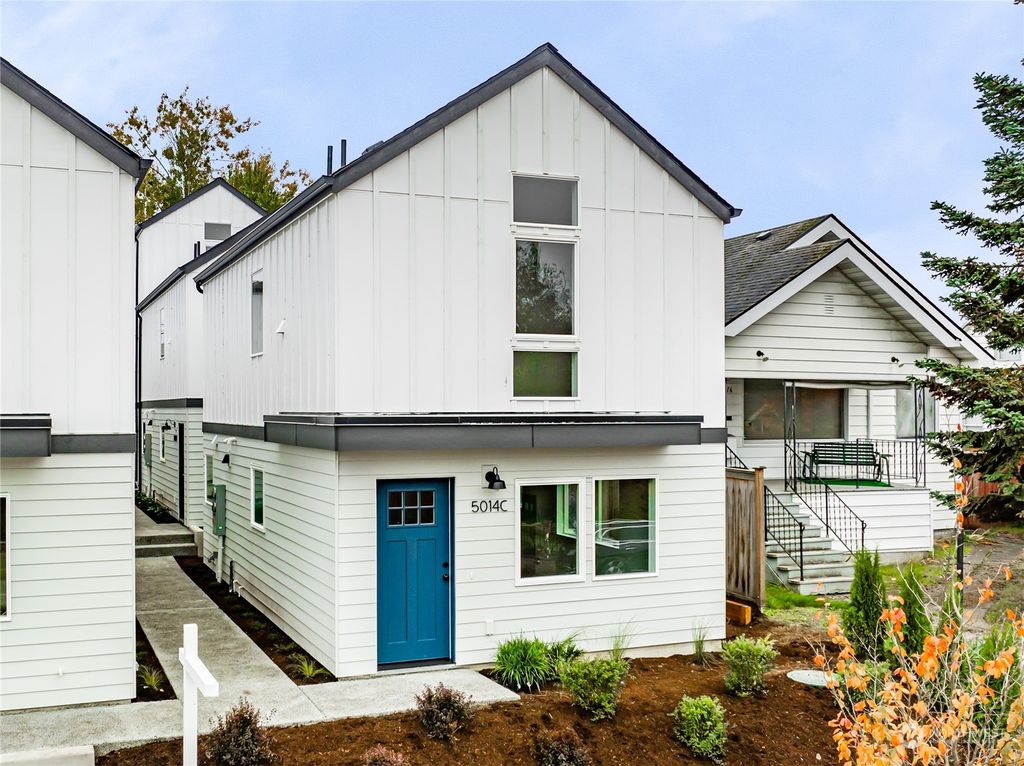 Photo of 5014 42nd Avenue SW, Seattle, WA 98136 (MLS # 2189564)