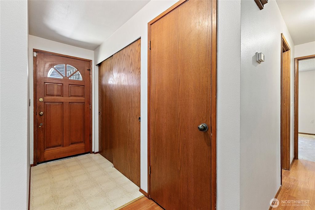 Photo of 1618 172nd Street E, Spanaway, WA 98387 (MLS # 2541962)