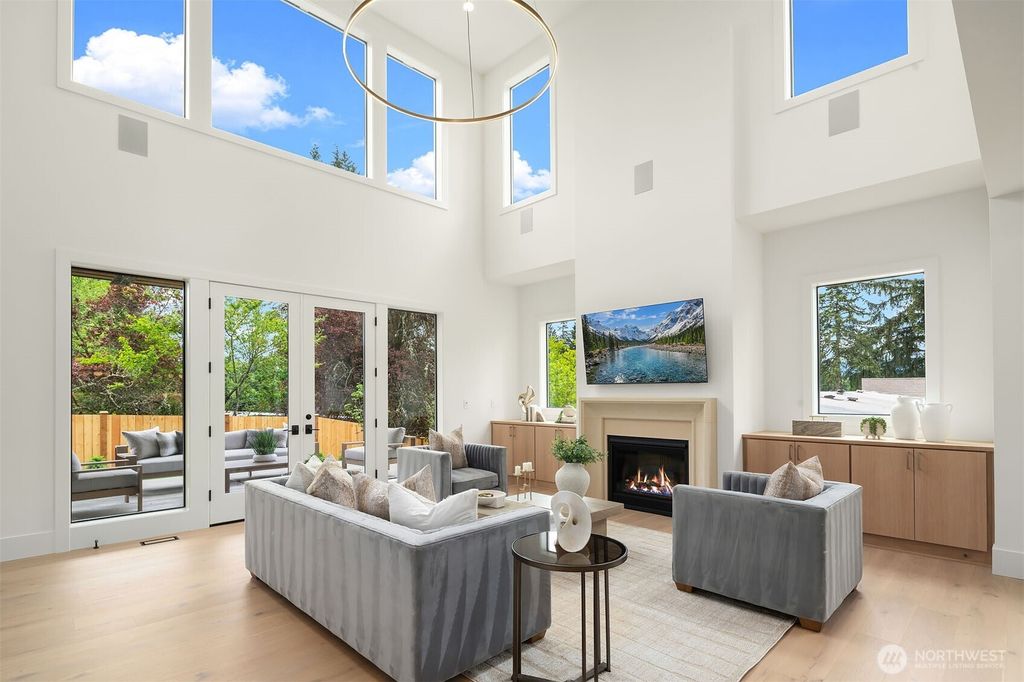 Photo of 16653 SE 7th Street, Bellevue, WA 98008 (MLS # 2526139)