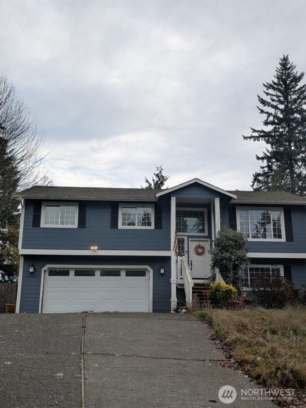 Photo of 3422 201st Place SE, Bothell, WA 98012 (MLS # 2470193)