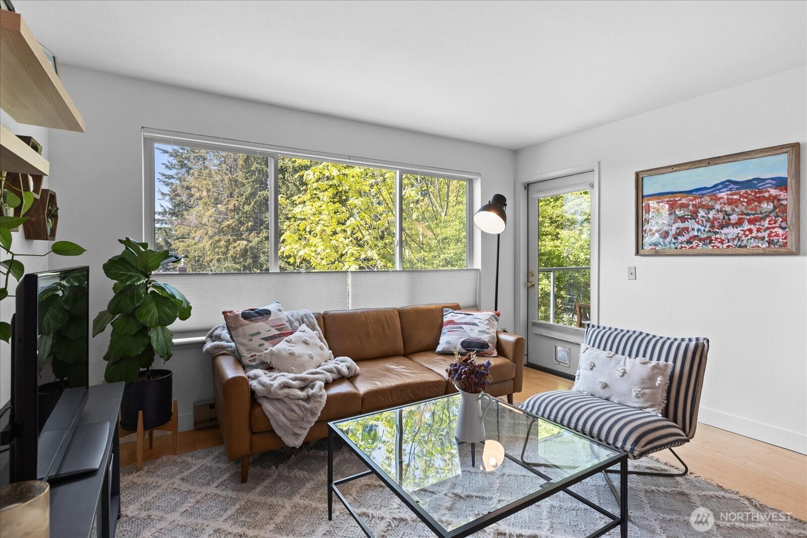 4421 Greenwood Avenue N 104