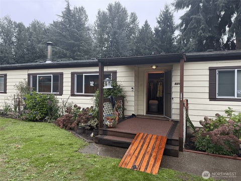 Photo of 6212 80th Place NE, Marysville, WA 98270 (MLS # 2589276)
