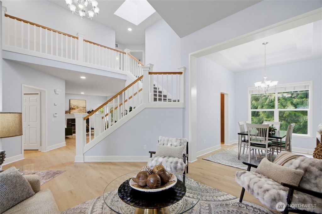 Photo of 10115 NE 24th St, Bellevue ST, Bellevue, WA 98004 (MLS # 2529022)