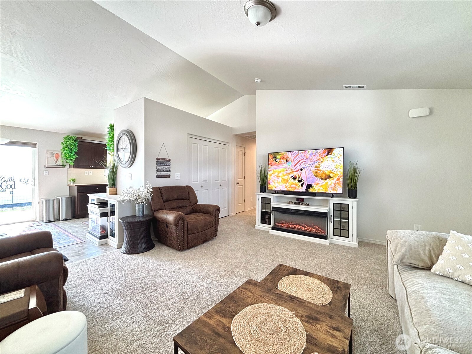 4277 W Wood Court