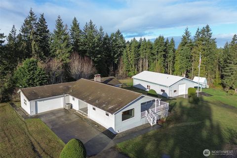Photo of 186 Rebel Lane, Port Angeles, WA 98362 (MLS # 2461480)