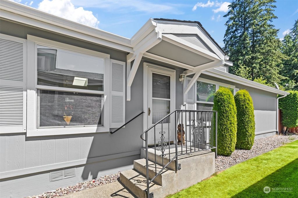 Photo of 24042 223rd Place SE, Maple Valley, WA 98038 (MLS # 2266926)