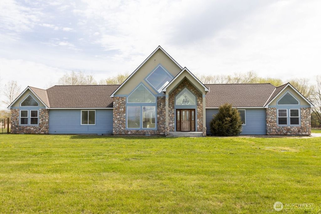 Photo of 4615 Vantage Highway, Ellensburg, WA 98926 (MLS # 2525021)