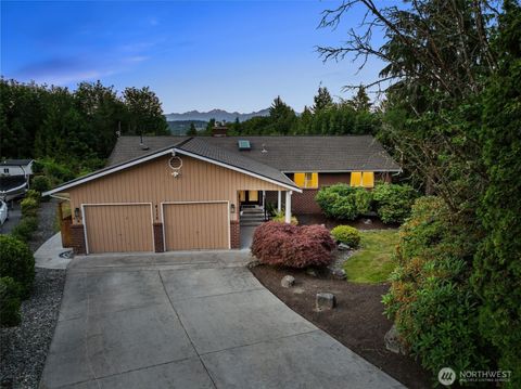 Photo of 4115 105th Place SE, Everett, WA 98208 (MLS # 2334876)