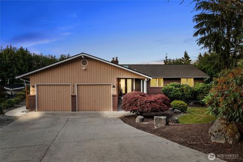 Photo of 4115 105th Place SE, Everett, WA 98208 (MLS # 2334876)