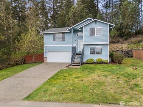 Photo of 6229 SE Grandridge Drive, Port Orchard, WA 98367 (MLS # 2496423)