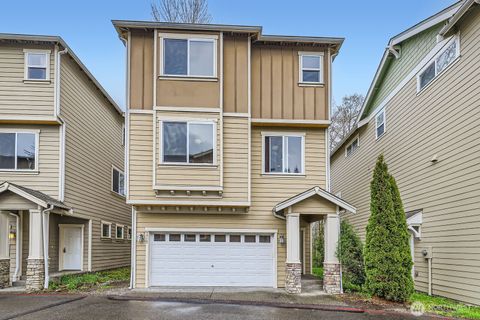 9915 1st Place W, Everett, WA 98204 - MLS#: 2351563