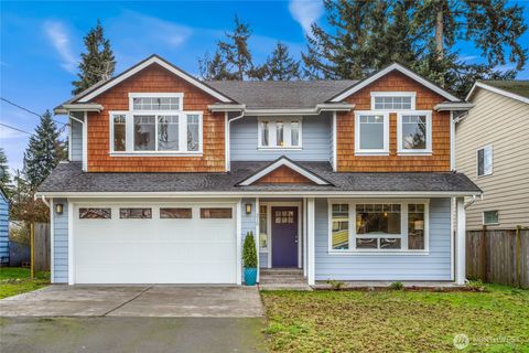 215 SW 144th Street Burien WA 98166