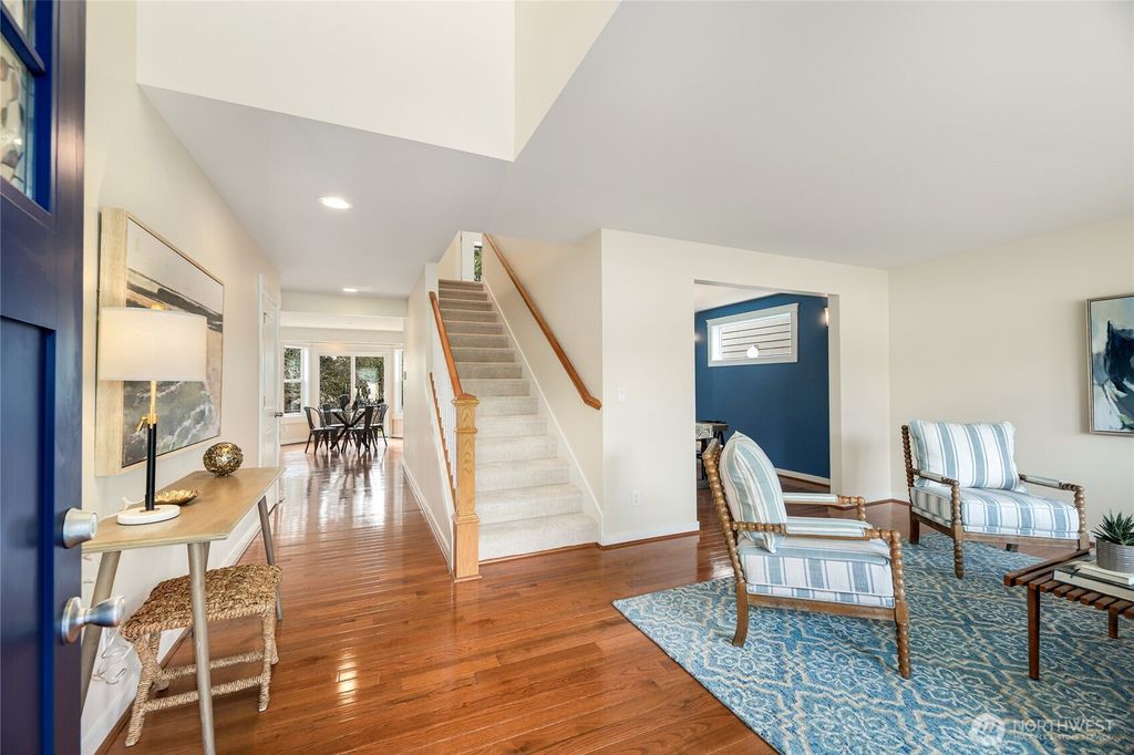 Photo of 215 SW 144th Street, Burien, WA 98166 (MLS # 2474722)