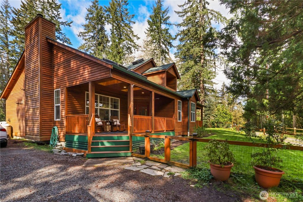 Photo of 715 183rd Street SE, Bothell, WA 98012 (MLS # 2506658)