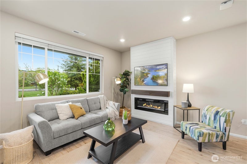 32879 Ten Trails Pkwy SE