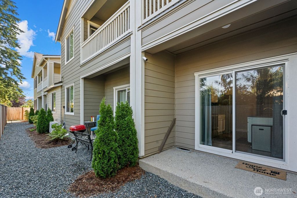 Photo of 8643 35th Place NE, Marysville, WA 98270 (MLS # 2488225)