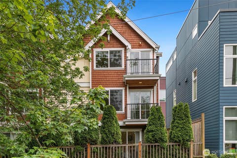 Photo of 1137 26th Avenue, Seattle, WA 98122 (MLS # 2533980)