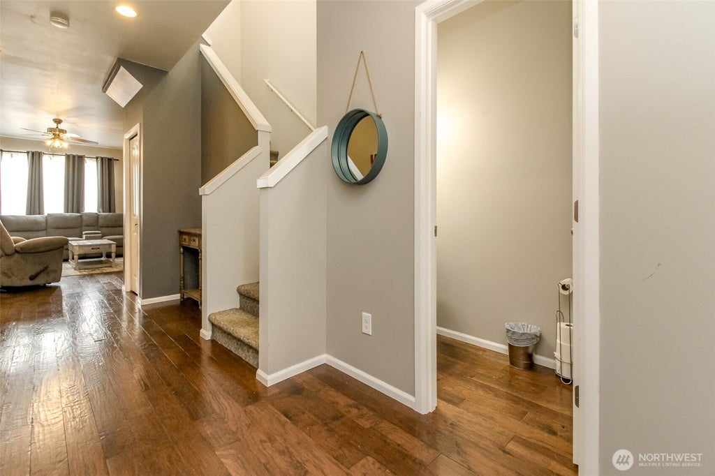 Photo of 18208 72nd Avenue E, Puyallup, WA 98375 (MLS # 2551718)