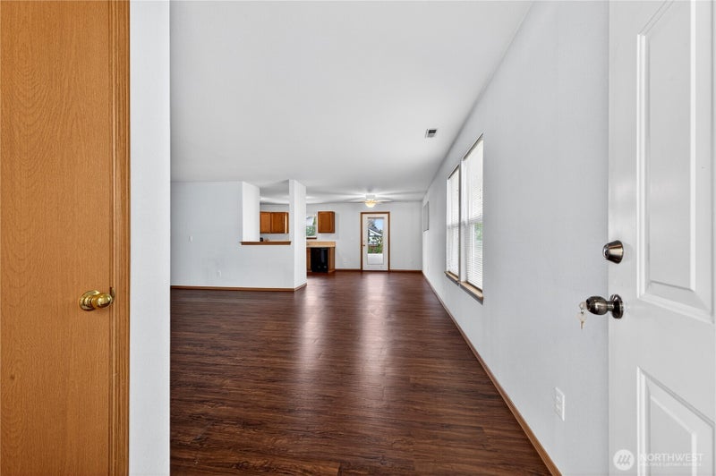 12205 135th Street E