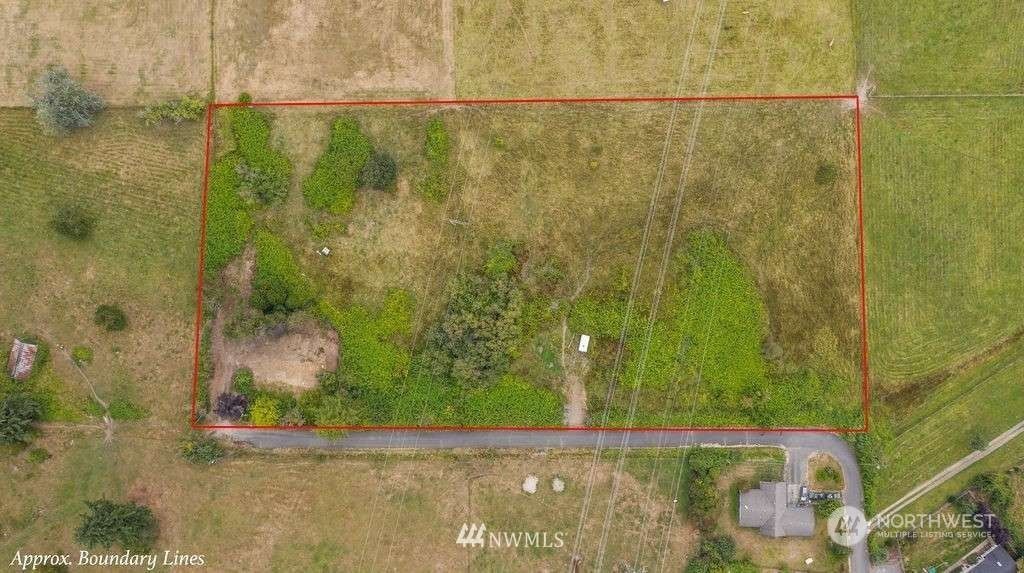 Photo of 7807 82nd Avenue SE, Snohomish, WA 98290 (MLS # 2298587)