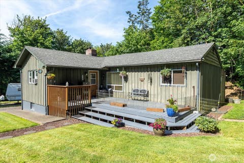 Photo of 123 Niemi Road, Longview, WA 98632 (MLS # 2542039)