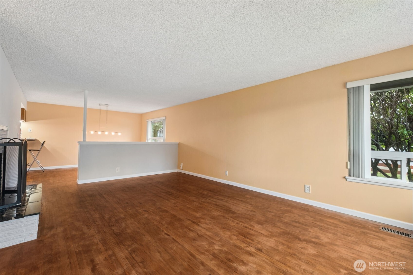 14204 12th Avenue SW