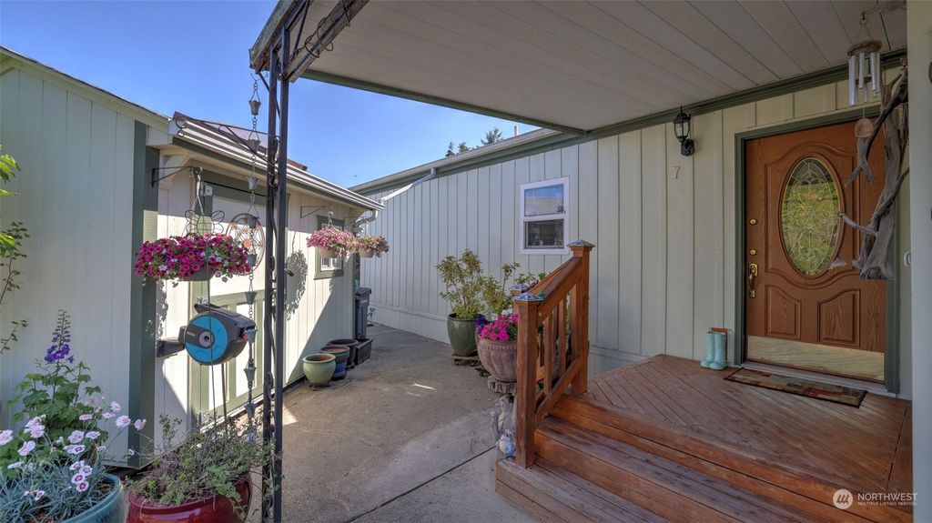 Photo of 29020 1st Avenue S #7, Des Moines, WA 98198 (MLS # 2265504)