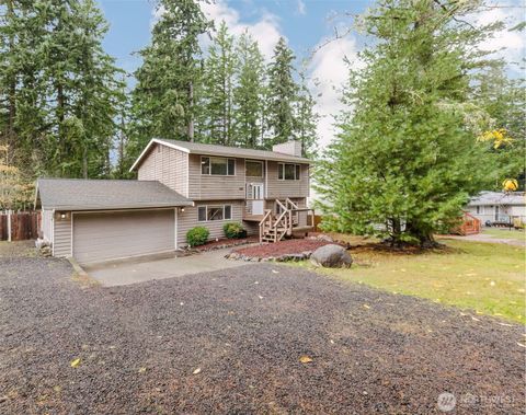 Photo of 3481 Redwing Trail NW, Bremerton, WA 98312 (MLS # 2452878)