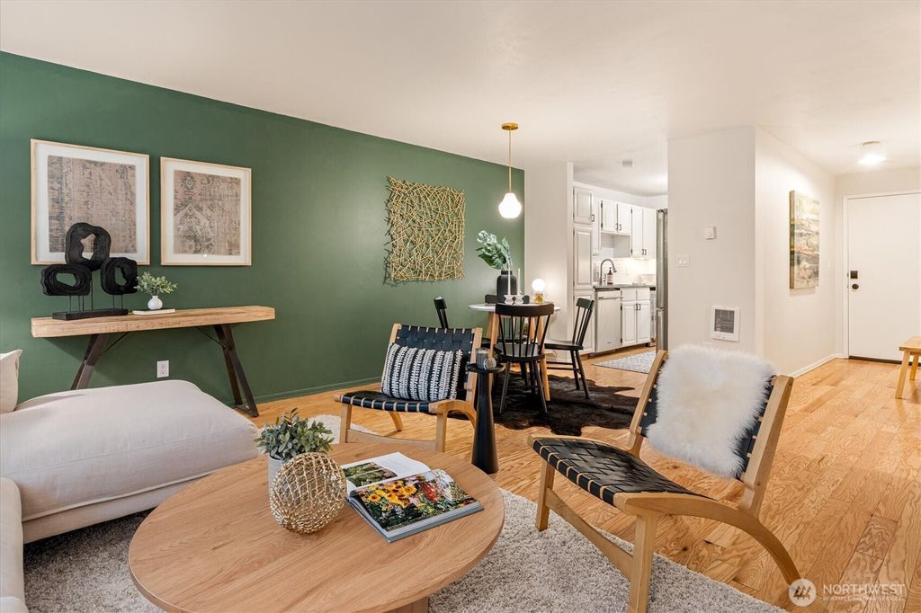 Photo of 3820 NE 155th Place #403, Lake Forest Park, WA 98155 (MLS # 2491054)