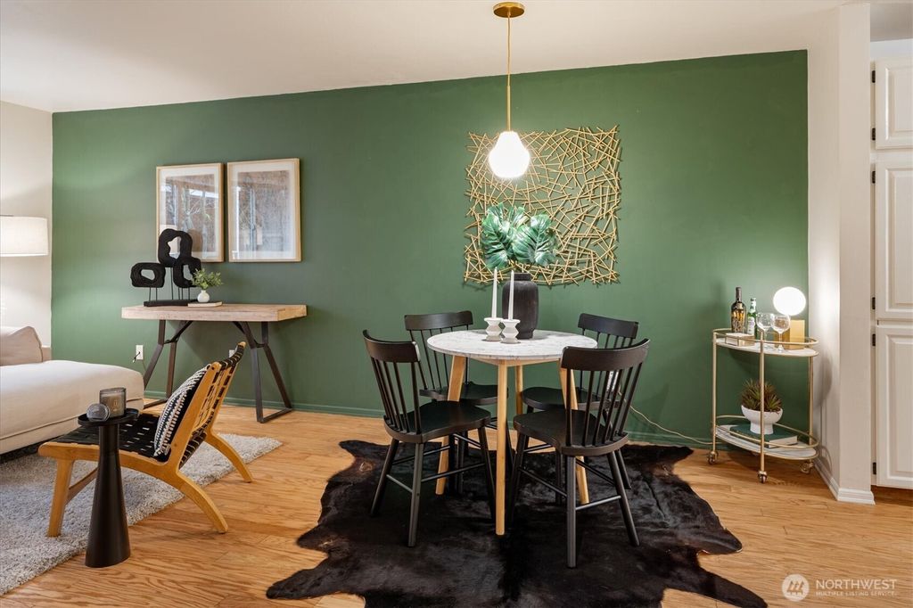 Photo of 3820 NE 155th Place #403, Lake Forest Park, WA 98155 (MLS # 2491054)