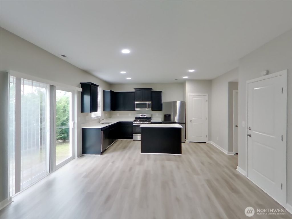 Photo of 18947 112th Avenue Ct E, Puyallup, WA 98374 (MLS # 2478532)