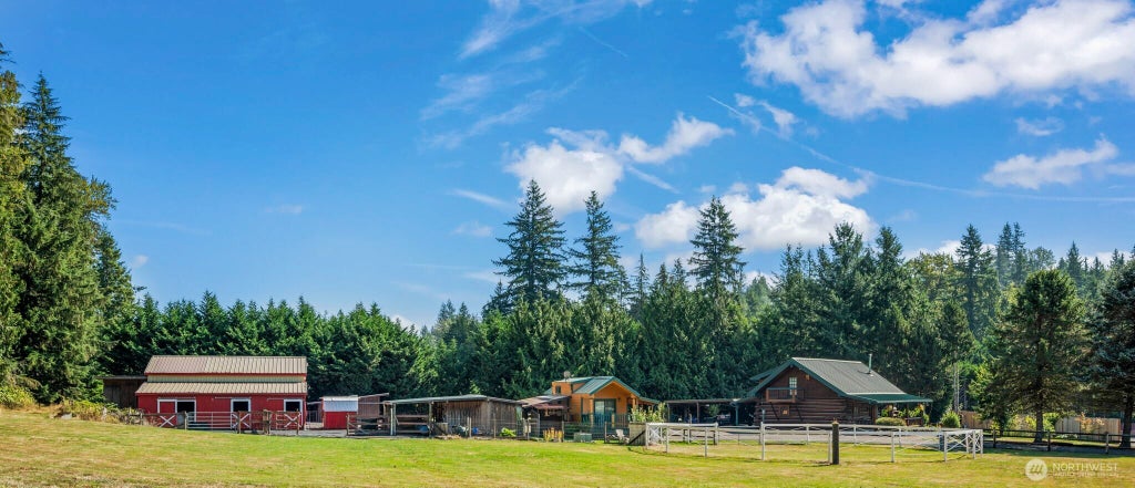 Photo of 13515 259th Avenue SE, Monroe, WA 98272 (MLS # 2587817)