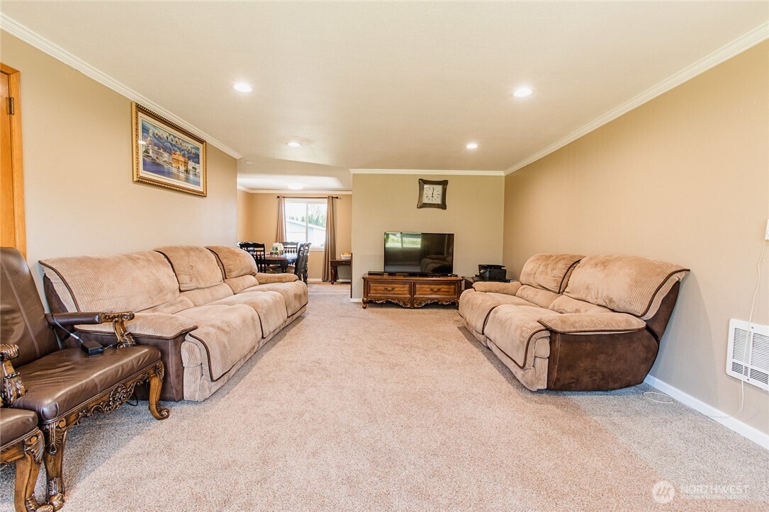 10805 SE 248th Street
