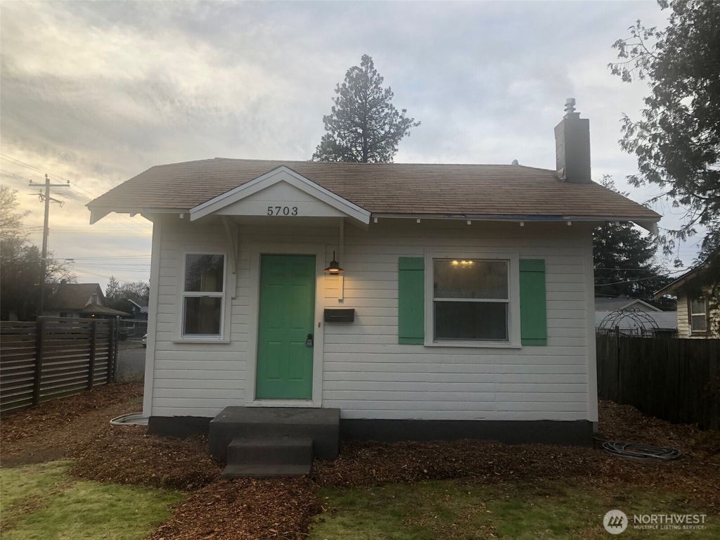 Photo of 5703 N Wall Street, Spokane, WA 99205 (MLS # 2458460)