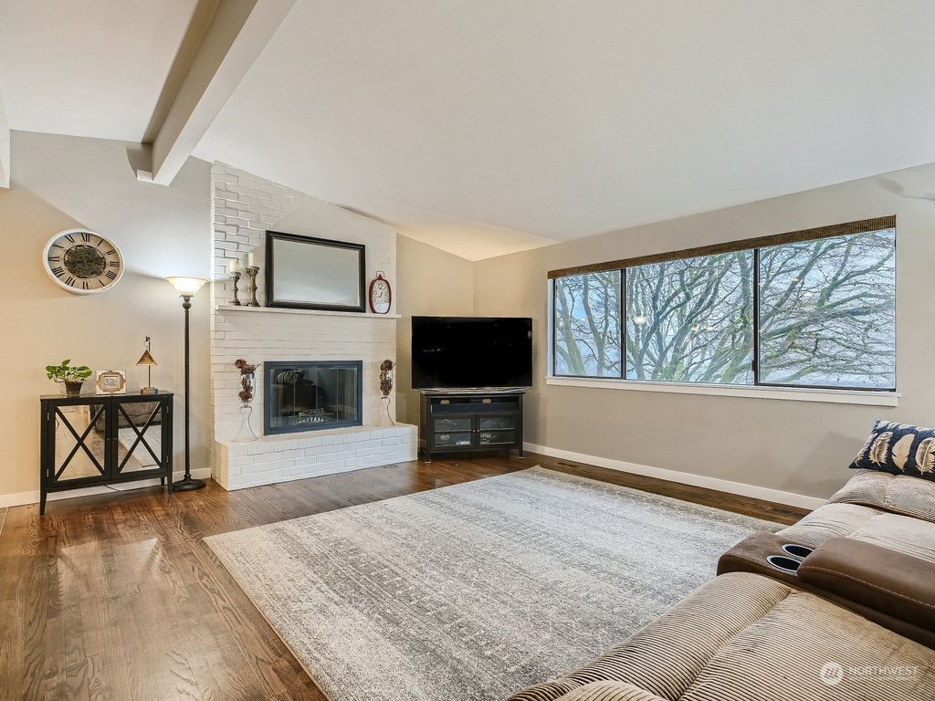 Photo of 29644 8th Avenue S, Federal Way, WA 98003 (MLS # 2028779)