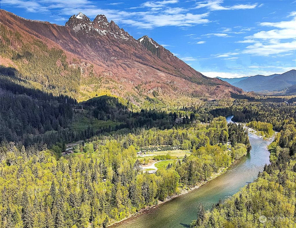 Photo of 0 xxxx NE Stevens Pass Hwy, Gold Bar, WA 98251 (MLS # 2067336)