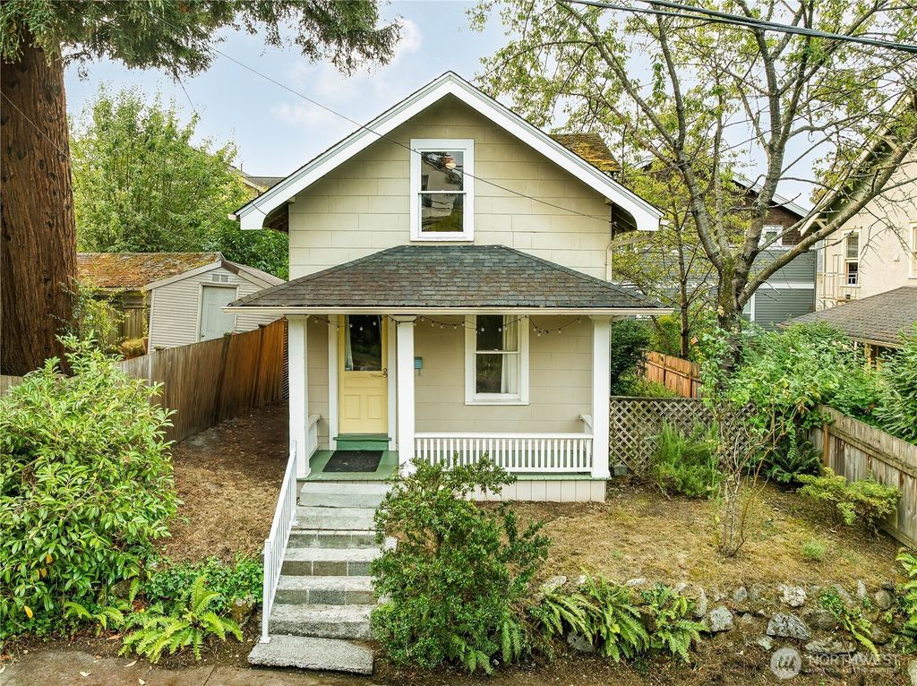 Photo of 1409 N 39th Street, Seattle, WA 98103 (MLS # 2429776)