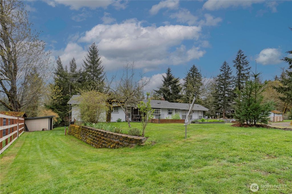 Photo of 2024 Lorraine Drive SE, Olympia, WA 98501 (MLS # 2442941)