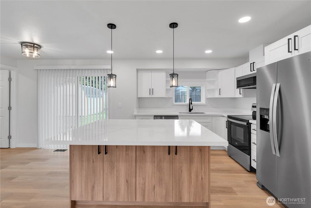 Photo of 2935 18th Street SE, Auburn, WA 98092 (MLS # 2397922)